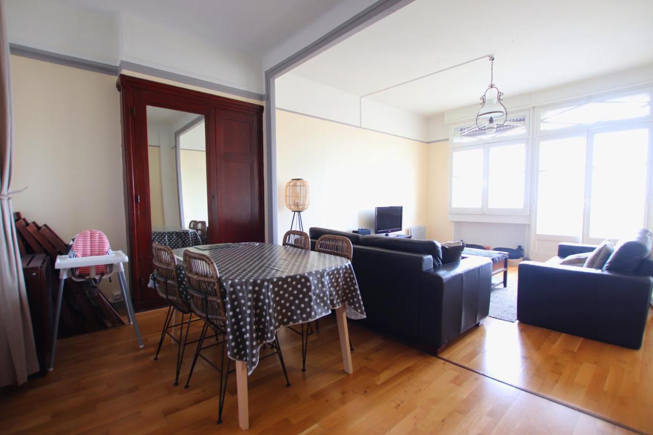 2 Pieces Terrasse Vue Mer Ντινάρ Εξωτερικό φωτογραφία